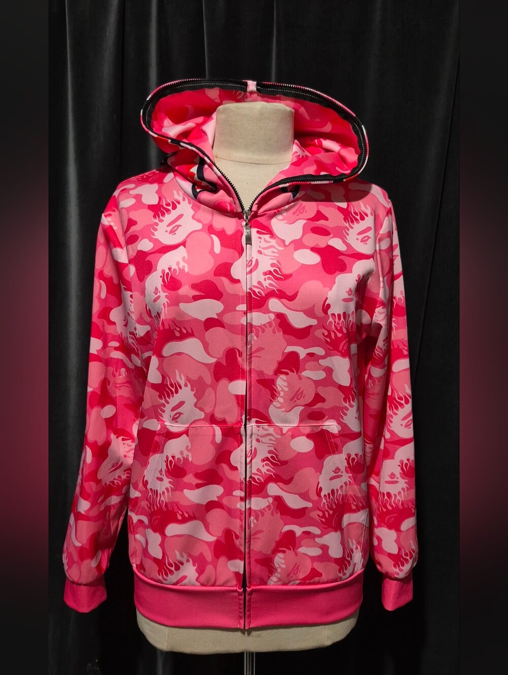 Women's Pink Camouflage Zip Hoodie Jacket